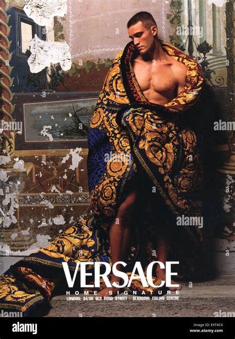 versace magazin|is versace still popular.